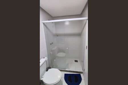 Apartamento à venda com 206m², 4 quartos e 2 vagas Apartamento à venda com 206m², 4 quartos e 2 vagasBanheiro 2