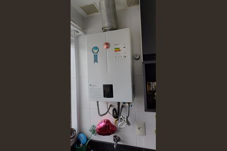 Apartamento à venda com 206m², 4 quartos e 2 vagas Apartamento à venda com 206m², 4 quartos e 2 vagasÁrea de Serviço