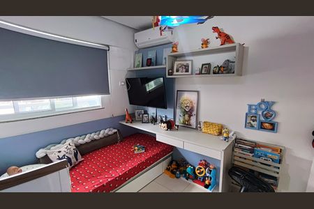 Apartamento à venda com 206m², 4 quartos e 2 vagas Apartamento à venda com 206m², 4 quartos e 2 vagasQuarto 2