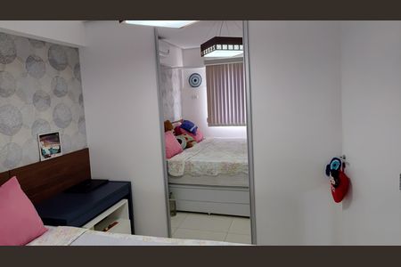 Apartamento à venda com 206m², 4 quartos e 2 vagas Apartamento à venda com 206m², 4 quartos e 2 vagasSuíte