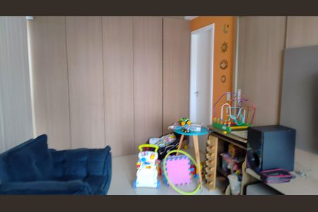 Apartamento à venda com 206m², 4 quartos e 2 vagas Apartamento à venda com 206m², 4 quartos e 2 vagasSala 2