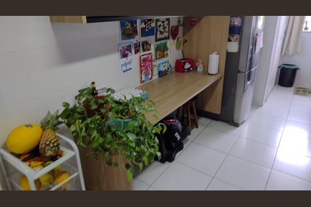 Apartamento à venda com 206m², 4 quartos e 2 vagas Apartamento à venda com 206m², 4 quartos e 2 vagasCozinha