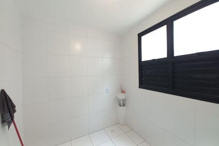 Banheiro de apartamento à venda com 1 quarto, 43m² em Jardim Ibirapuera, Campinas