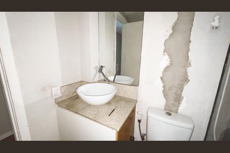 Apartamento à venda com 80m², 2 quartos e 1 vagaBanheiro Social