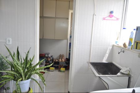 Apartamento para alugar com 77m², 2 quartos e 1 vagaCozinha e Área de Serviço