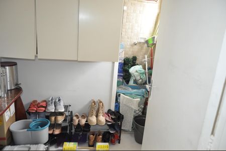 Apartamento para alugar com 77m², 2 quartos e 1 vagaDespensa