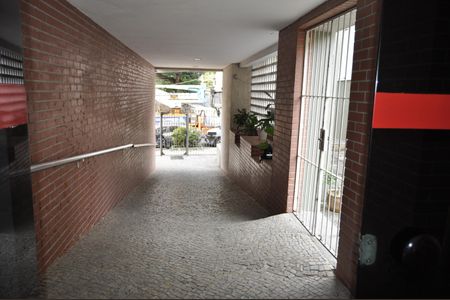 Apartamento para alugar com 77m², 2 quartos e 1 vagaÁrea comum