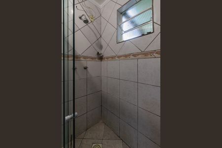 Casa à venda com 166m², 3 quartos e 2 vagas Casa à venda com 166m², 3 quartos e 2 vagasBanheiro Social