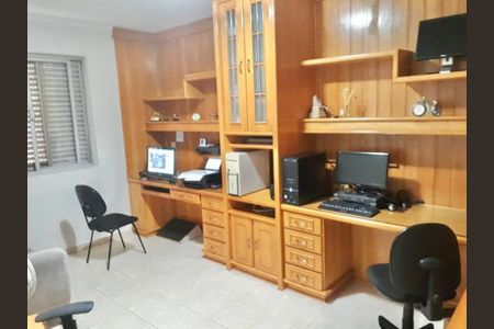 Foto 15 de casa à venda com 3 quartos, 315m² em Vila Graciosa, São Paulo