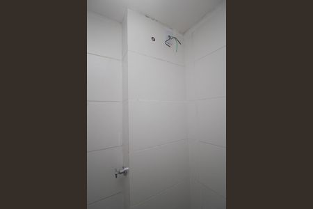 Apartamento à venda com 51m², 2 quartos e 1 vaga Apartamento à venda com 51m², 2 quartos e 1 vagaBanheiro Social