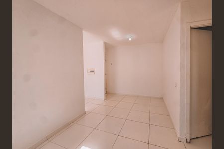 Sala de apartamento para alugar com 2 quartos, 50m² em Jardim das Margaridas, Salvador