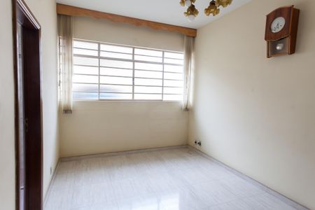 Casa à venda com 280m², 4 quartos e 2 vagas Casa à venda com 280m², 4 quartos e 2 vagasSala de Jantar