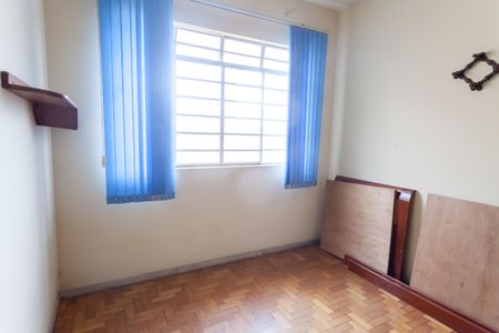 Casa à venda com 280m², 4 quartos e 2 vagas Casa à venda com 280m², 4 quartos e 2 vagasQuarto 1