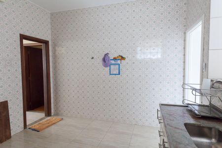 Casa à venda com 280m², 4 quartos e 2 vagas Casa à venda com 280m², 4 quartos e 2 vagasCozinha