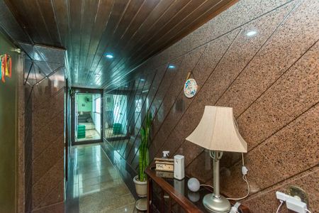 Apartamento à venda com 400m², 5 quartos e 3 vagas Apartamento à venda com 400m², 5 quartos e 3 vagasHall de Entrada