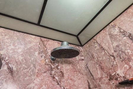 Apartamento à venda com 400m², 5 quartos e 3 vagas Apartamento à venda com 400m², 5 quartos e 3 vagasBanheiro da Suíte 2