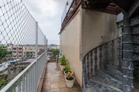 Apartamento à venda com 400m², 5 quartos e 3 vagas Apartamento à venda com 400m², 5 quartos e 3 vagasÁrea Externa