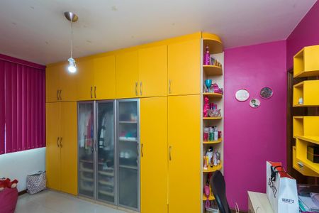 Apartamento à venda com 400m², 5 quartos e 3 vagas Apartamento à venda com 400m², 5 quartos e 3 vagasSuíte 1