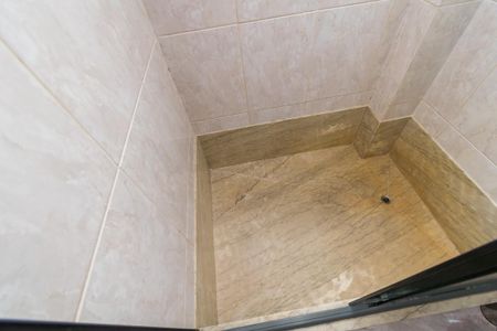 Apartamento à venda com 400m², 5 quartos e 3 vagas Apartamento à venda com 400m², 5 quartos e 3 vagasBanheiro da Suíte 1