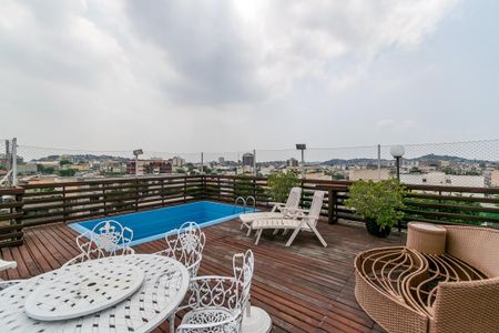 Apartamento à venda com 400m², 5 quartos e 3 vagas Apartamento à venda com 400m², 5 quartos e 3 vagasÁrea comum - Piscina