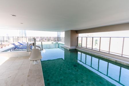 Studio à venda com 27m², 1 quarto e sem vagaPsicina