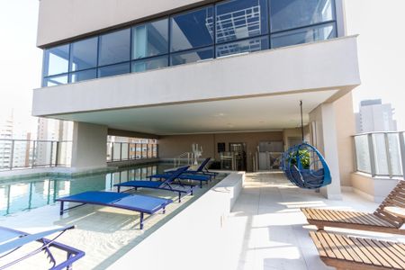 Studio à venda com 27m², 1 quarto e sem vagaPsicina