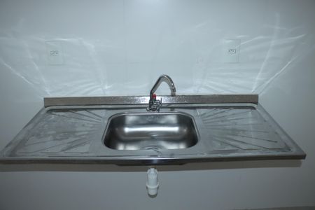 Sala/Cozinha de apartamento para alugar com 2 quartos, 52m² em Jardim de Lourdes, Embu das Artes