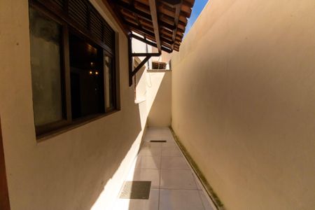 Casa à venda com 73m², 1 quarto e 1 vaga Casa à venda com 73m², 1 quarto e 1 vagaÁrea de Serviço
