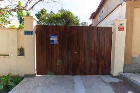 Casa à venda com 73m², 1 quarto e 1 vaga Casa à venda com 73m², 1 quarto e 1 vagaPlaquinha