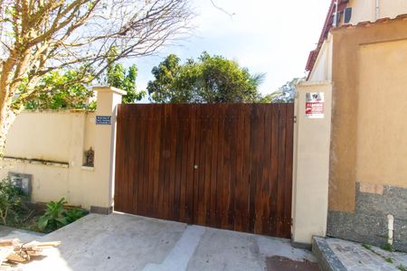 Casa à venda com 73m², 1 quarto e 1 vaga Casa à venda com 73m², 1 quarto e 1 vagaFachada
