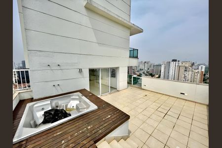 Apartamento para alugar com 227m², 3 quartos e 3 vagasVaranda