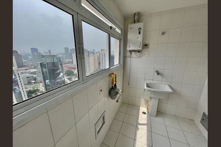 Apartamento para alugar com 227m², 3 quartos e 3 vagasÁrea de Serviço