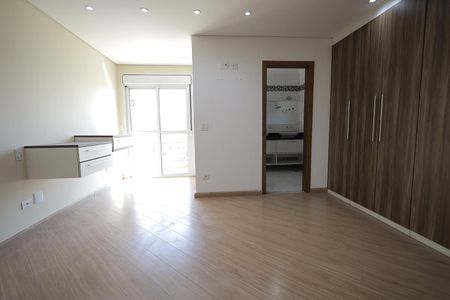 Casa para alugar com 454m², 5 quartos e 6 vagas Casa para alugar com 454m², 5 quartos e 6 vagasSuíte 1