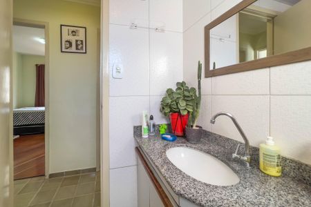 Apartamento à venda com 72m², 3 quartos e 1 vaga Apartamento à venda com 72m², 3 quartos e 1 vagaBanheiro Social