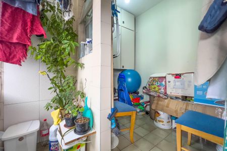 Apartamento à venda com 72m², 3 quartos e 1 vaga Apartamento à venda com 72m², 3 quartos e 1 vagaÁrea de Serviço