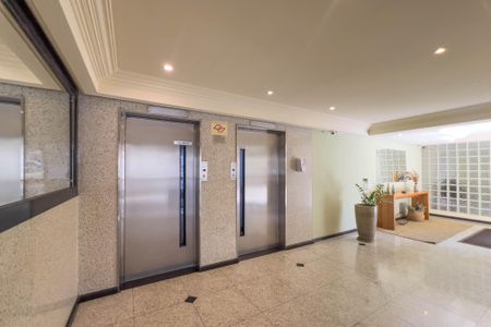 Apartamento à venda com 72m², 3 quartos e 1 vaga Apartamento à venda com 72m², 3 quartos e 1 vagaHall de Entrada