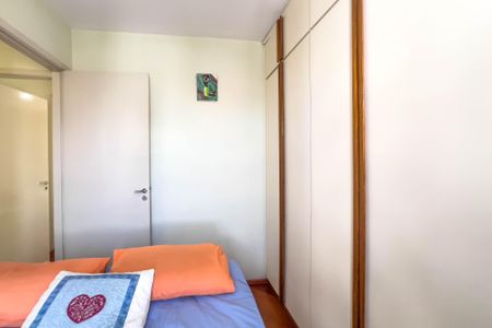 Apartamento à venda com 72m², 3 quartos e 1 vaga Apartamento à venda com 72m², 3 quartos e 1 vagaQuarto 2