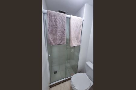 Apartamento à venda com 79m², 3 quartos e sem vaga Apartamento à venda com 79m², 3 quartos e sem vagaBanheiro Social