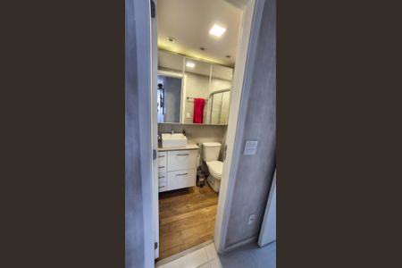 Apartamento à venda com 79m², 3 quartos e sem vaga Apartamento à venda com 79m², 3 quartos e sem vagaBanheiro da Suíte