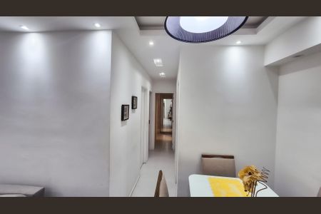 Apartamento à venda com 79m², 3 quartos e sem vaga Apartamento à venda com 79m², 3 quartos e sem vagaCorredor