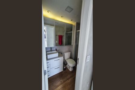 Apartamento à venda com 79m², 3 quartos e sem vaga Apartamento à venda com 79m², 3 quartos e sem vagaBanheiro da Suíte