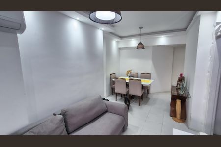 Apartamento à venda com 79m², 3 quartos e sem vaga Apartamento à venda com 79m², 3 quartos e sem vagaSala