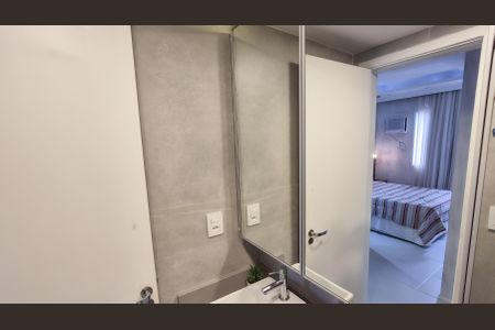 Apartamento à venda com 79m², 3 quartos e sem vaga Apartamento à venda com 79m², 3 quartos e sem vagaBanheiro da Suíte