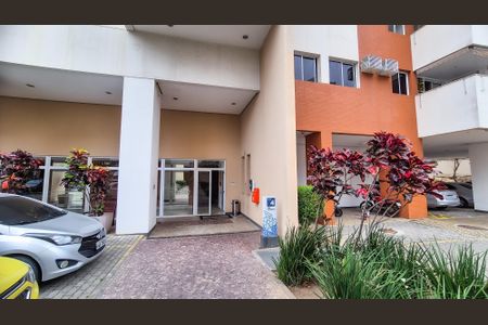 Apartamento à venda com 79m², 3 quartos e sem vaga Apartamento à venda com 79m², 3 quartos e sem vagaFachada