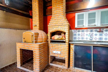 Casa à venda com 98m², 2 quartos e 2 vagas Casa à venda com 98m², 2 quartos e 2 vagasÁrea comum - Churrasqueira