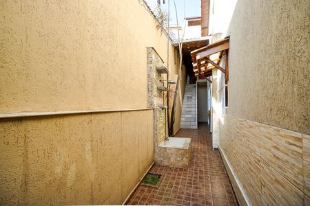 Casa à venda com 98m², 2 quartos e 2 vagas Casa à venda com 98m², 2 quartos e 2 vagasCorredor