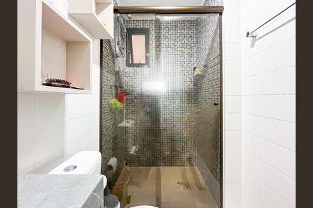 Apartamento à venda com 83m², 3 quartos e 2 vagas Apartamento à venda com 83m², 3 quartos e 2 vagasBanheiro