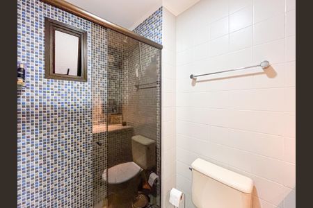 Apartamento à venda com 83m², 3 quartos e 2 vagas Apartamento à venda com 83m², 3 quartos e 2 vagasBanheiro da Suíte