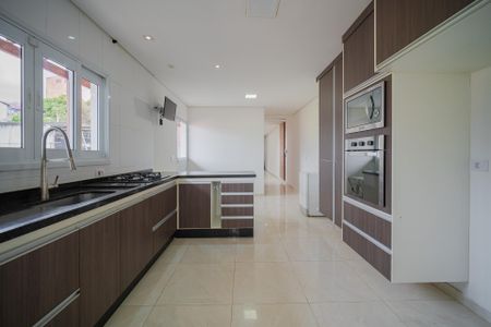 Casa à venda com 250m², 3 quartos e 5 vagasCozinha