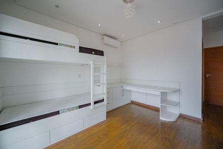 Casa à venda com 250m², 3 quartos e 5 vagasQuarto 1